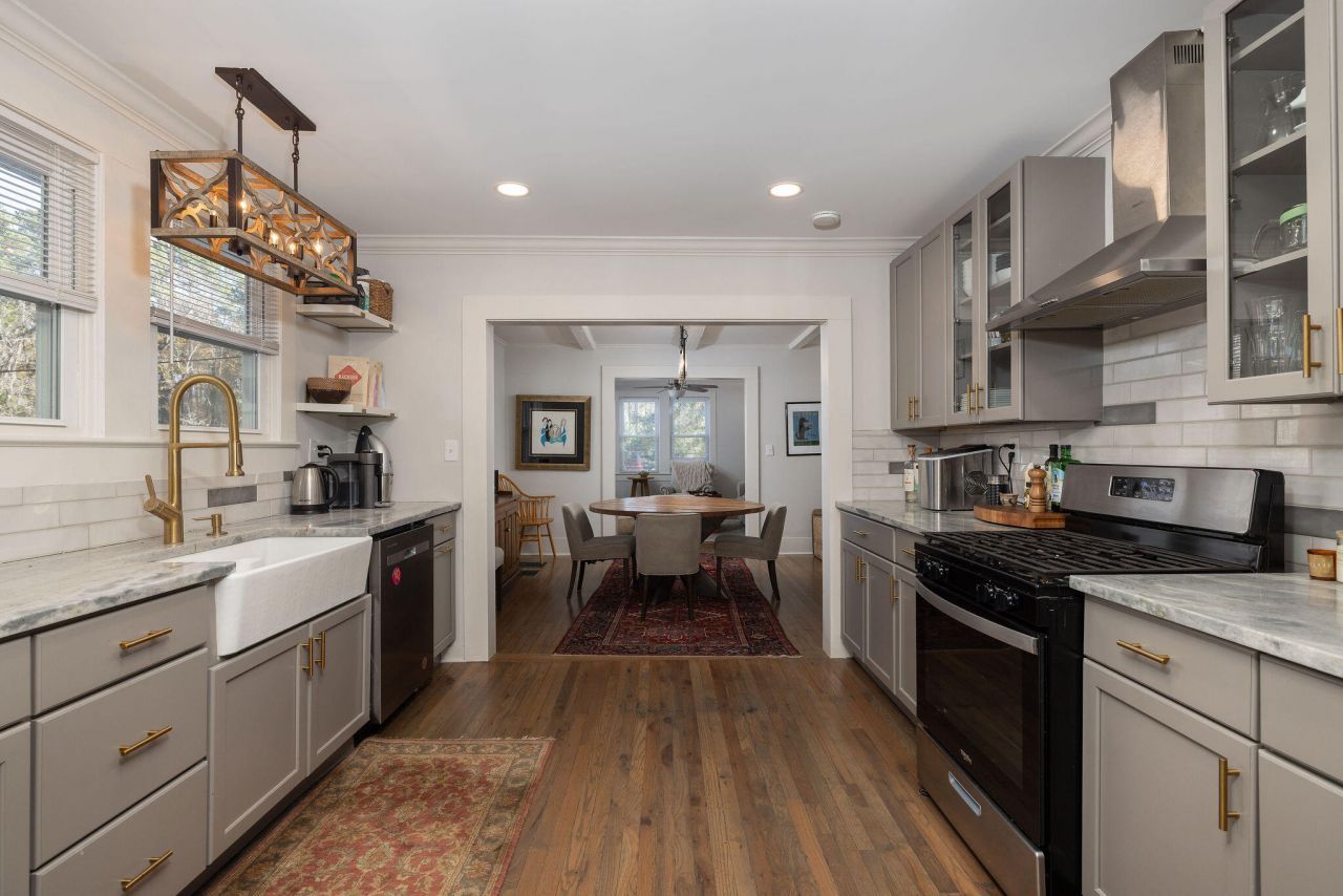 3014 Maybank Highway Photo 7