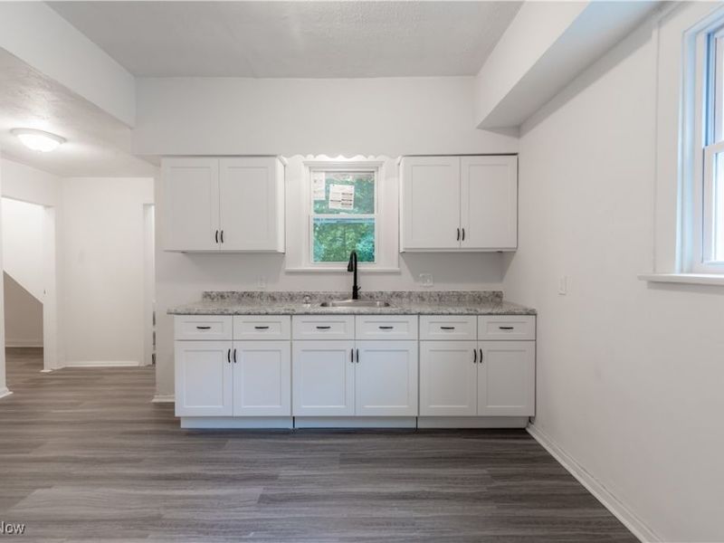 320 Wildwood Avenue, Akron, OH 44320 Photo 10