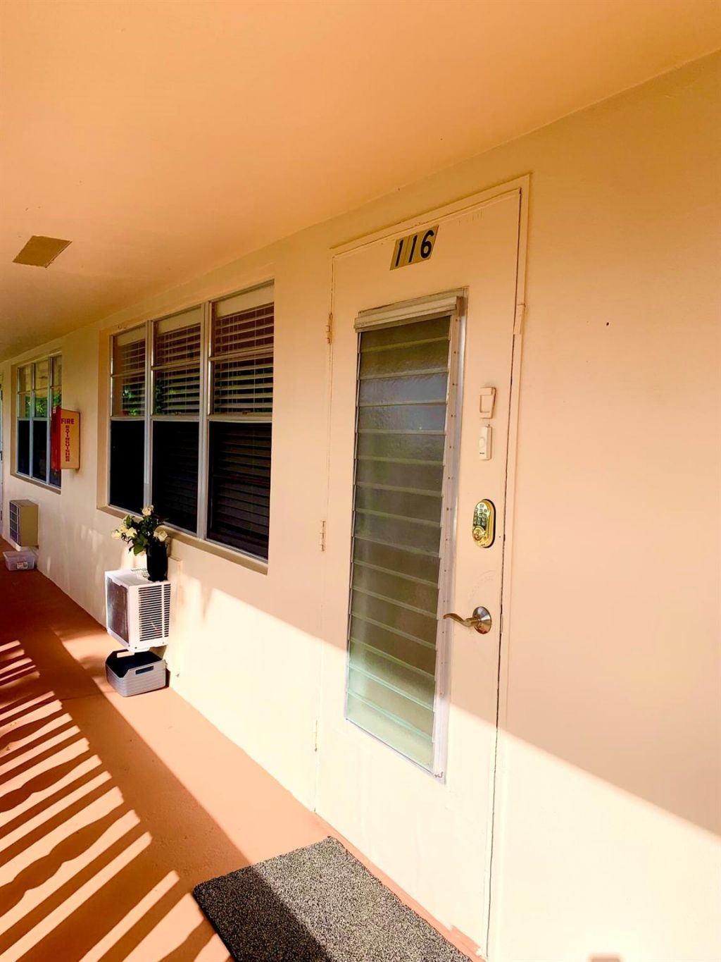 116 Canterbury E, West Palm Beach, FL 33417 Photo