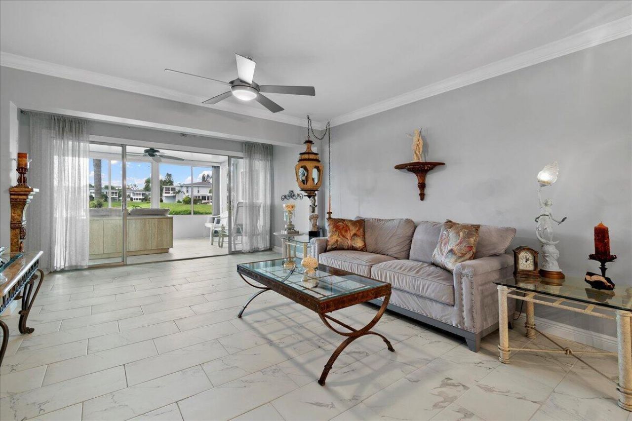 1395 SW 27th Avenue, Unit 103, Delray Beach, FL 33445 Photo