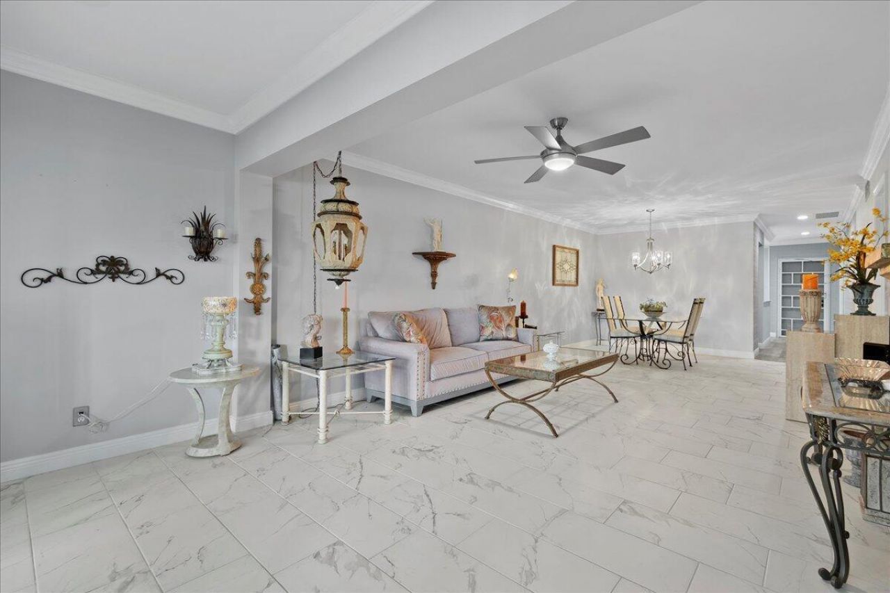 1395 SW 27th Avenue, Unit 103, Delray Beach, FL 33445 Photo