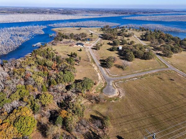 245 Shoreline Drive, Dodd City, TX 75438