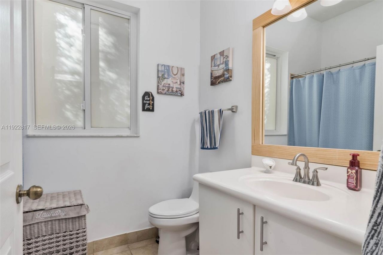 1784 Aspen Ln, Weston, FL 33327 Photo