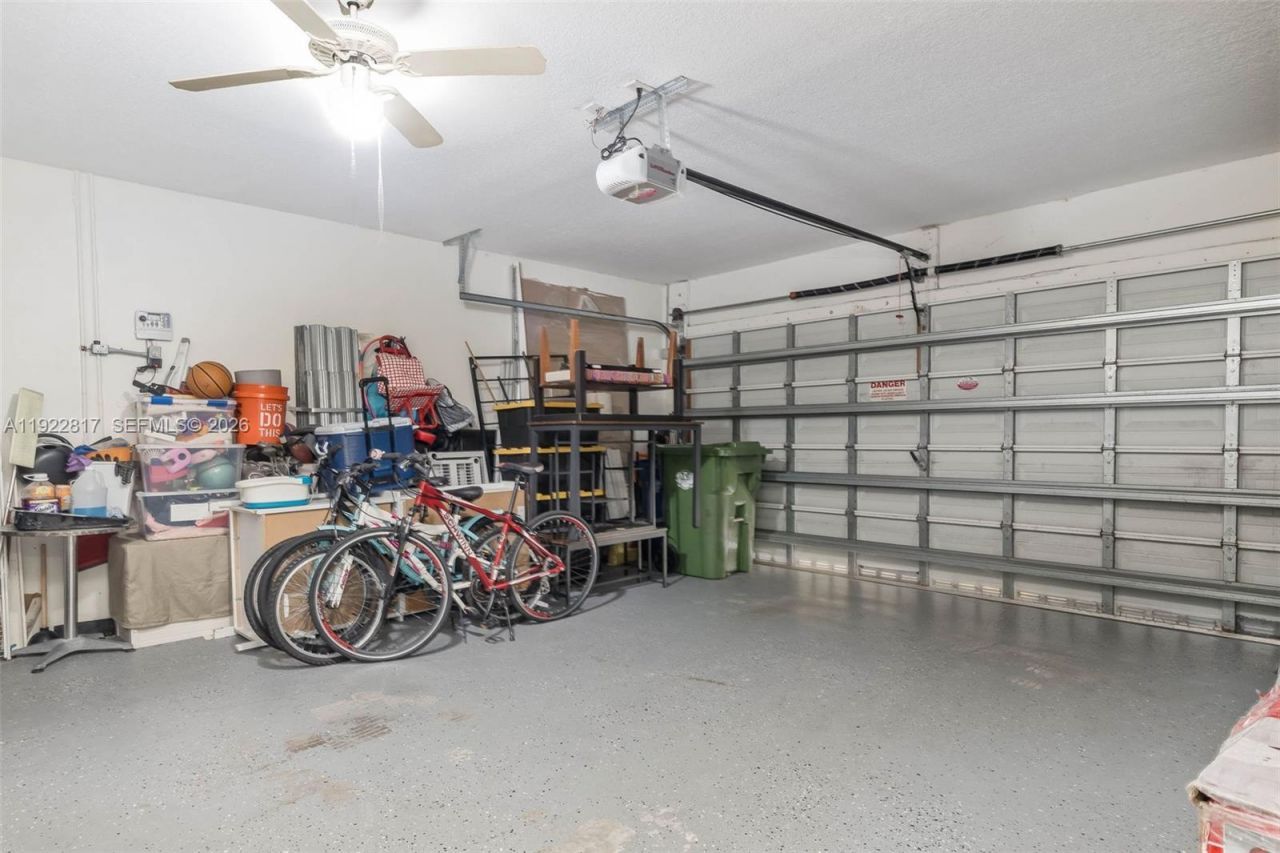 1784 Aspen Ln, Weston, FL 33327 Photo