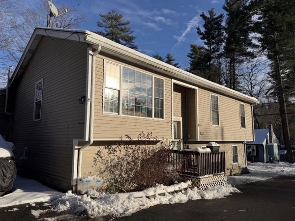 114 Chases Grove Road, Derry, NH 03038