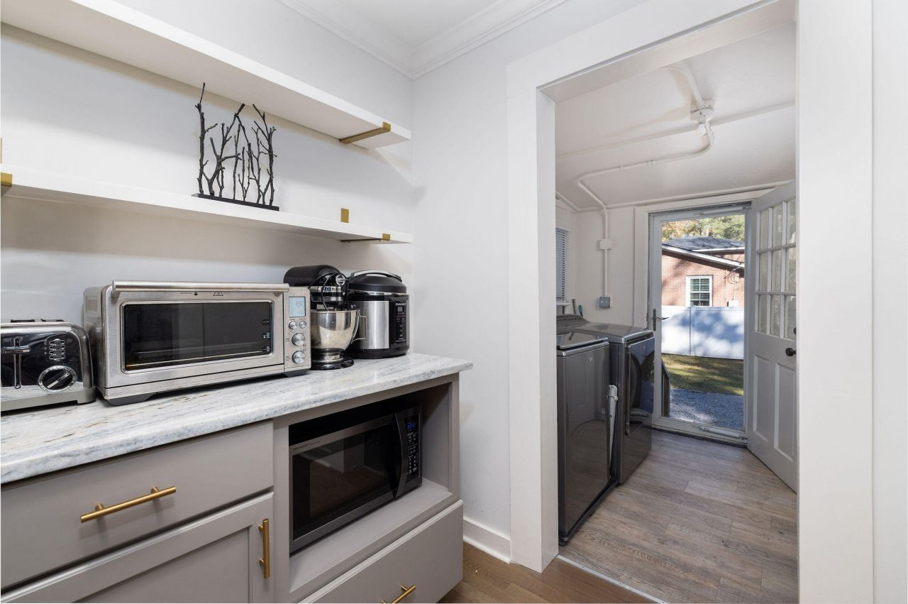 3014 Maybank Highway Photo 15