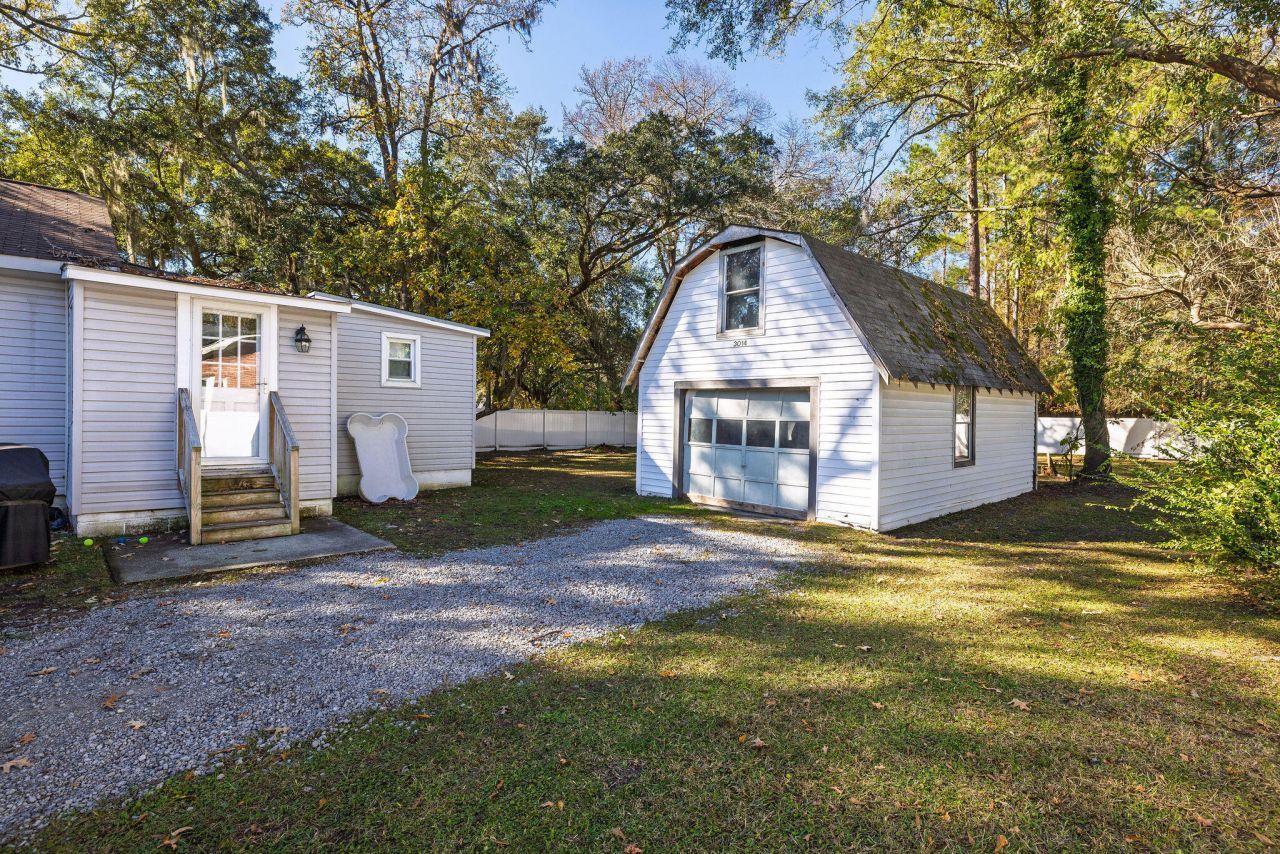 3014 Maybank Highway Photo 27