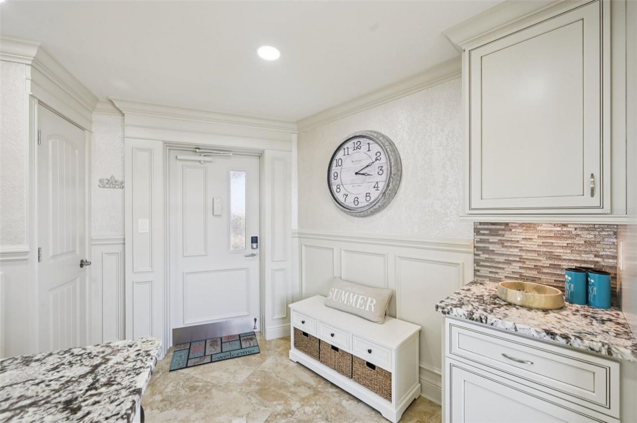 5770 Midnight Pass Road, Unit C601, Sarasota, FL 34242 Photo