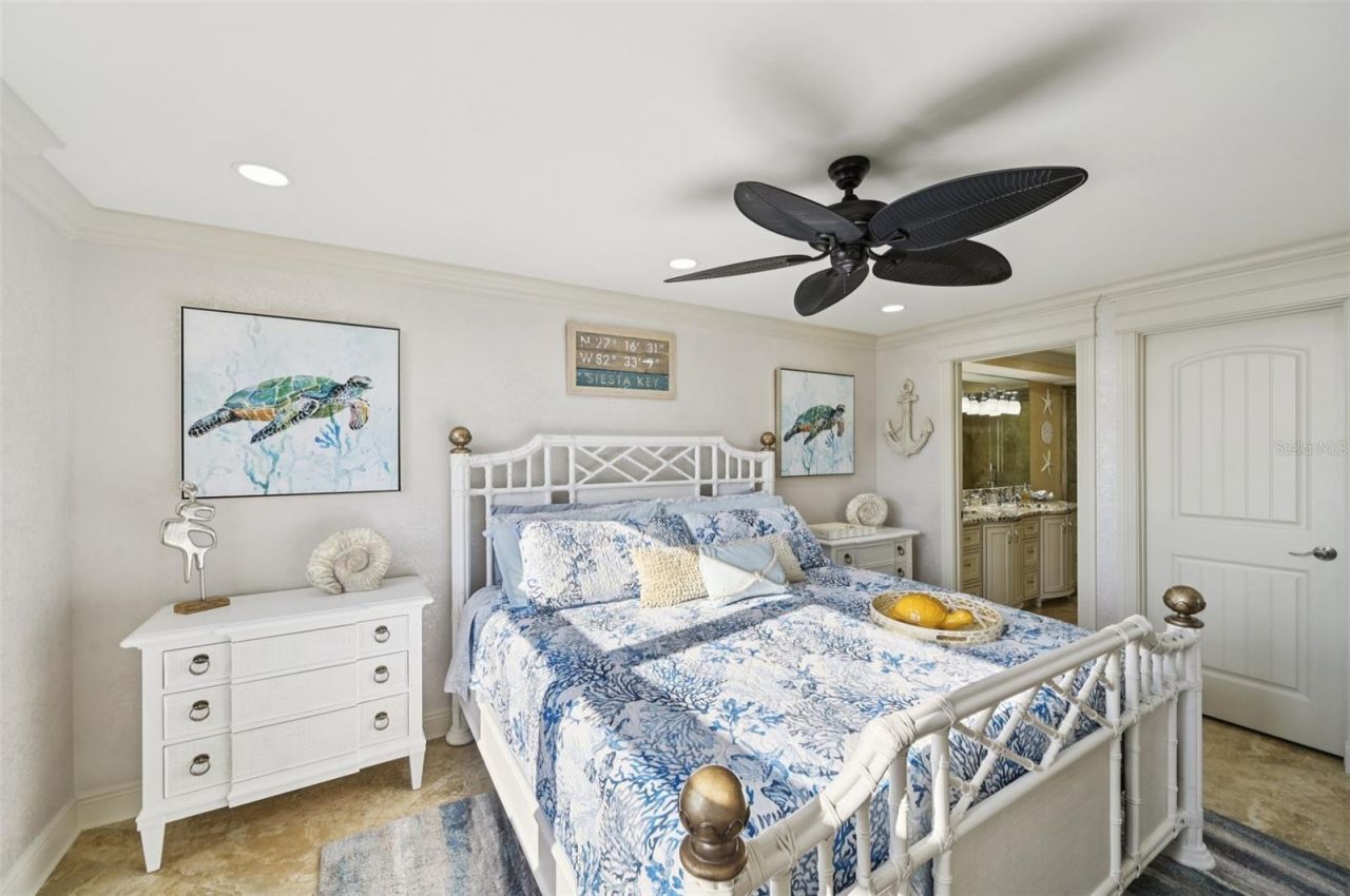 5770 Midnight Pass Road, Unit C601, Sarasota, FL 34242 Photo