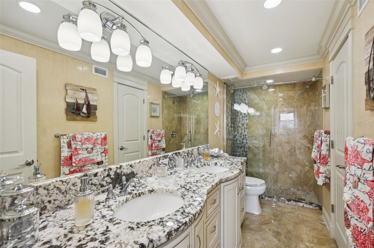 5770 Midnight Pass Road, Unit C601, Sarasota, FL 34242 Photo