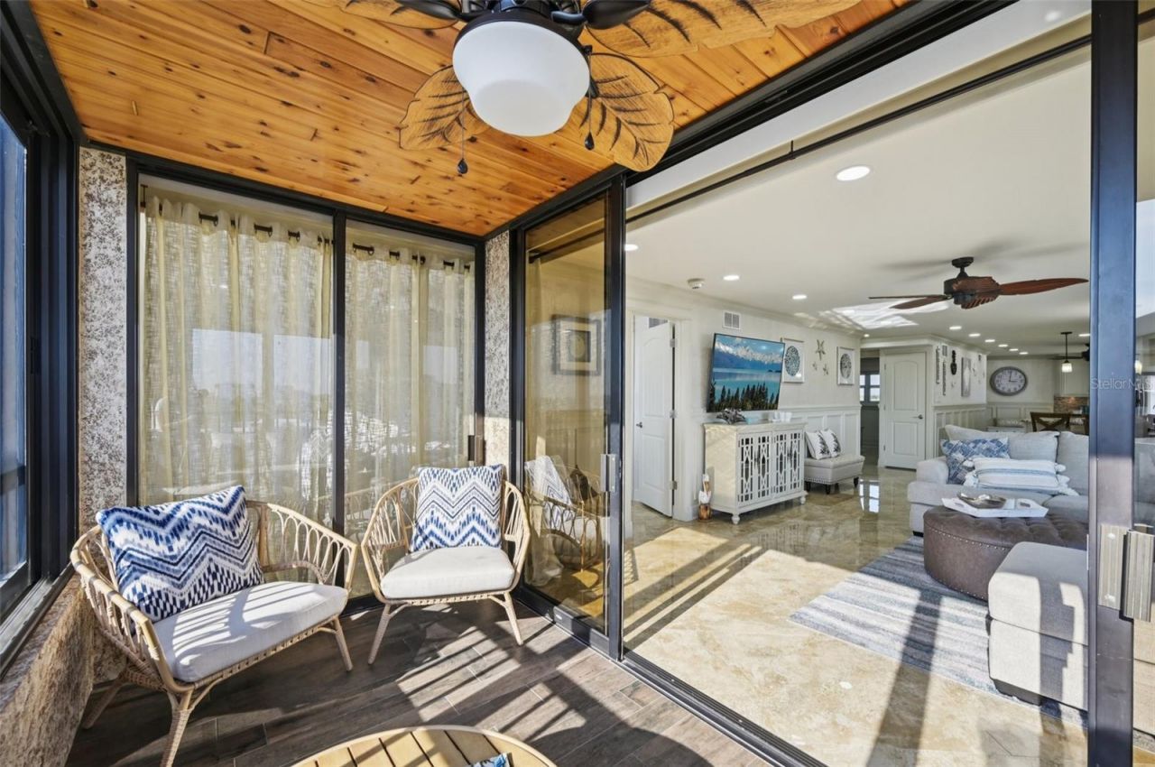 5770 Midnight Pass Road, Unit C601, Sarasota, FL 34242 Photo