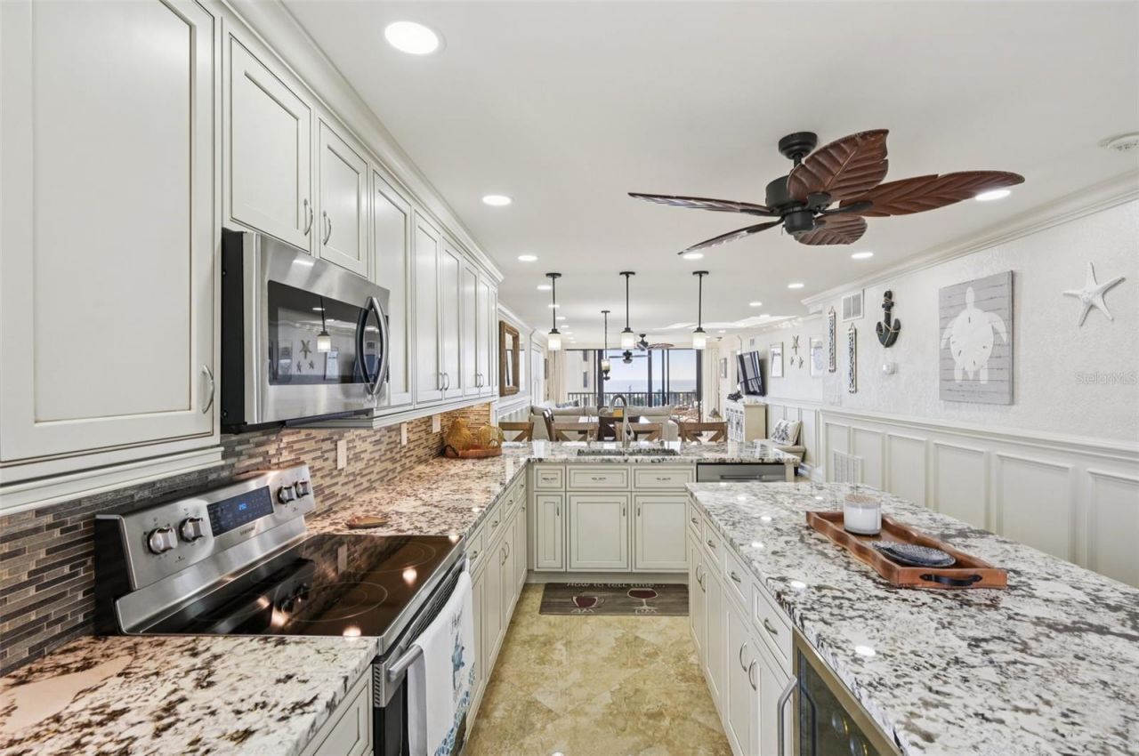 5770 Midnight Pass Road, Unit C601, Sarasota, FL 34242 Photo