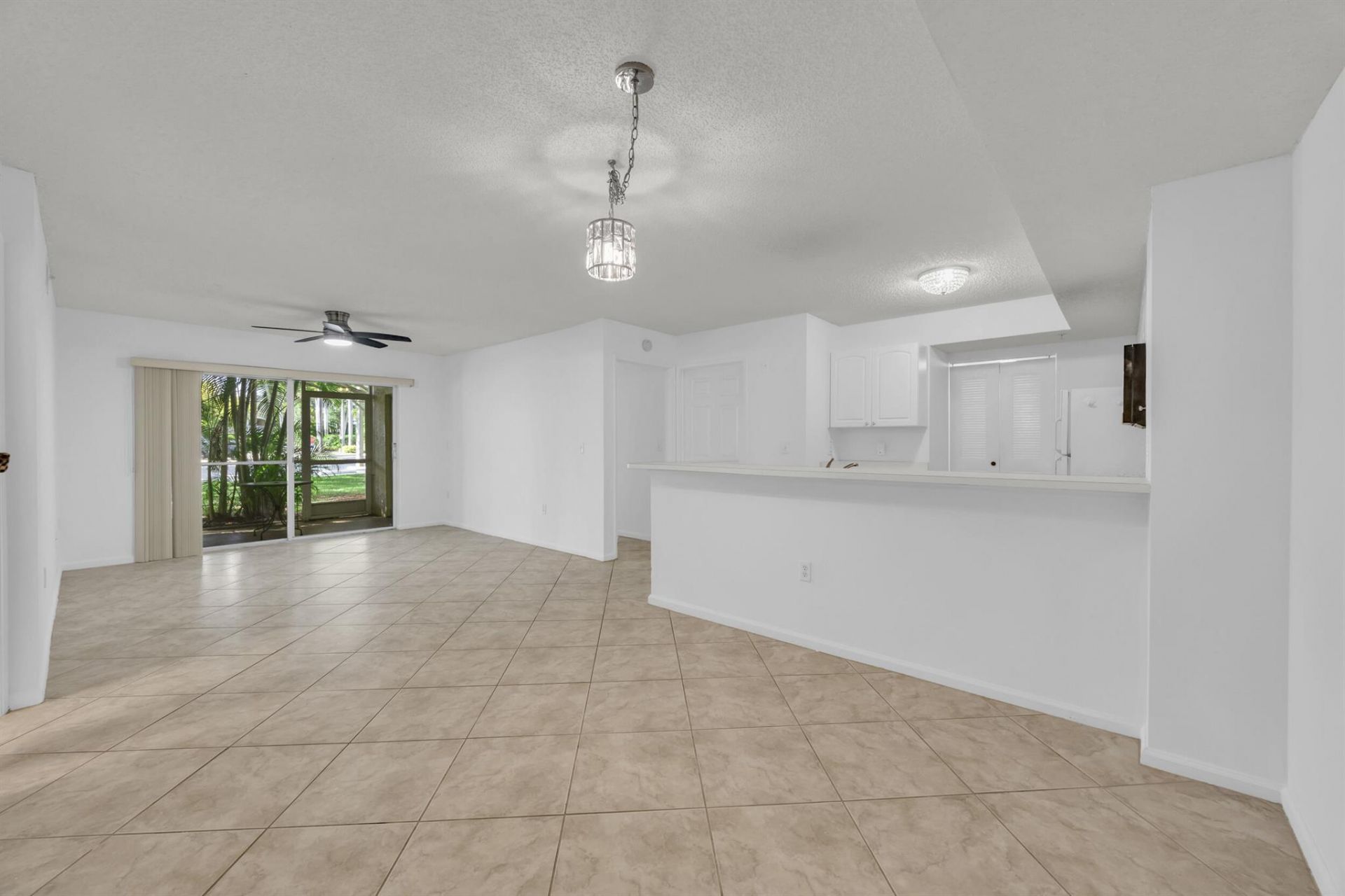 242 Village Boulevard, Unit 2110, Tequesta, FL 33469 Photo