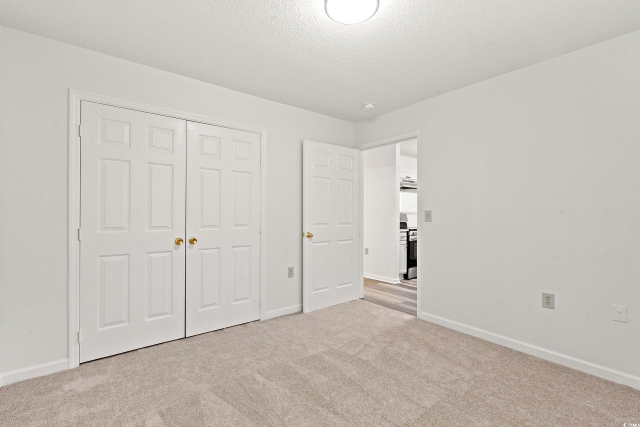 4239 Villas Dr. Photo 17