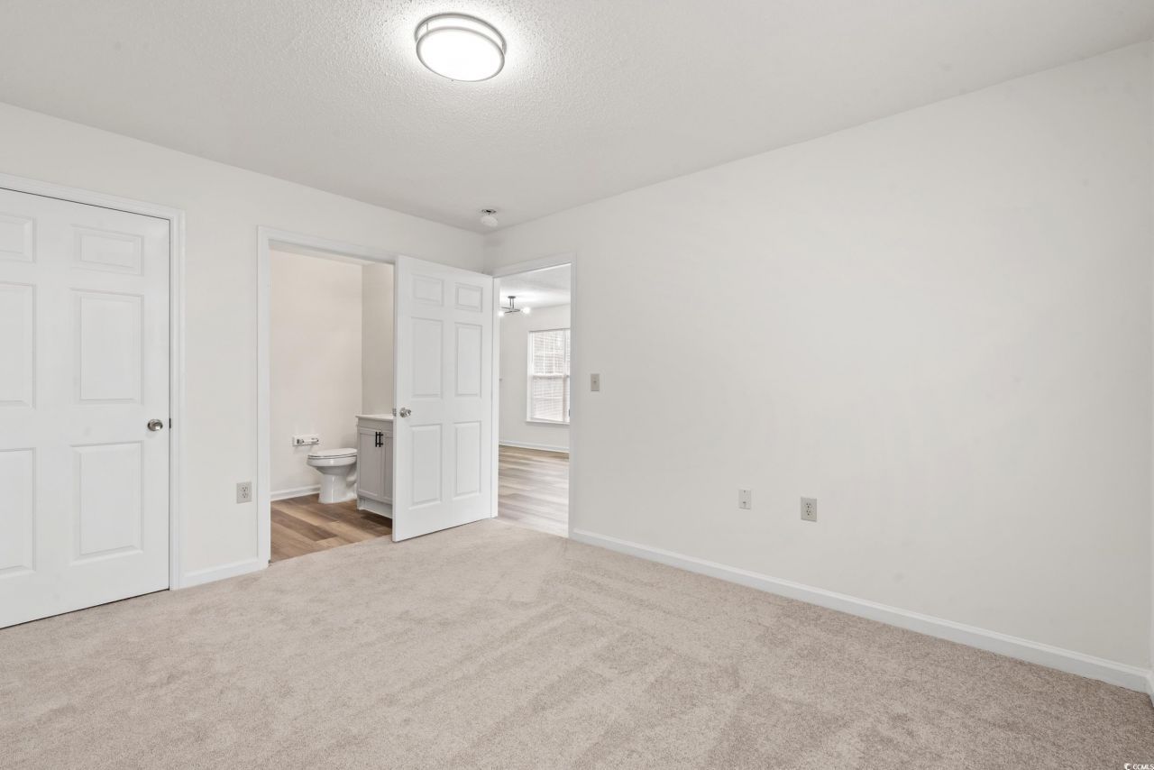 4239 Villas Dr. Photo 17