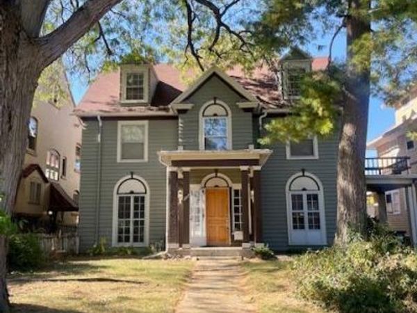 2817 Collingwood Boulevard, Toledo, OH 43610