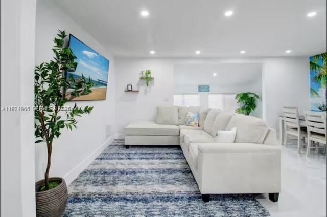 470 NE 110th St, Miami, FL 33161 Photo