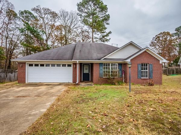 151 Eagle Pointe Loop, Oxford, MS 38655