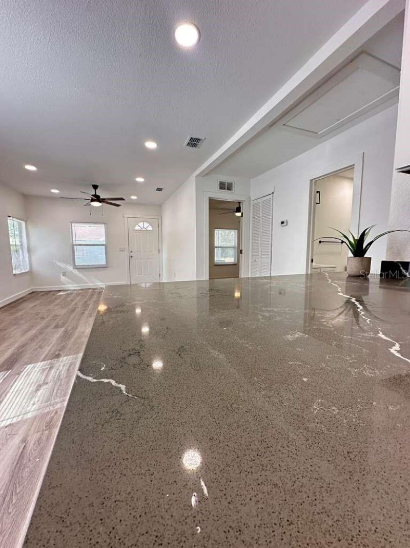 2100 Auburn Street S, Saint Petersburg, FL 33712 Photo