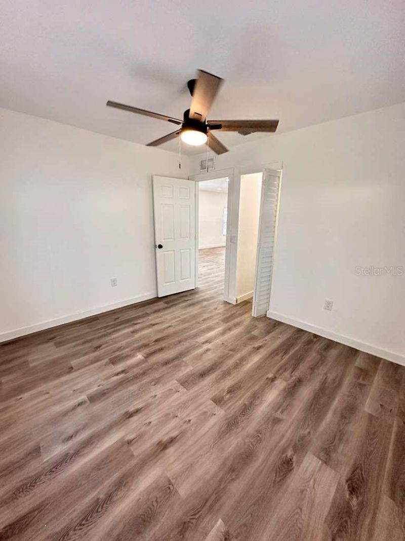 2100 Auburn Street S, Saint Petersburg, FL 33712 Photo