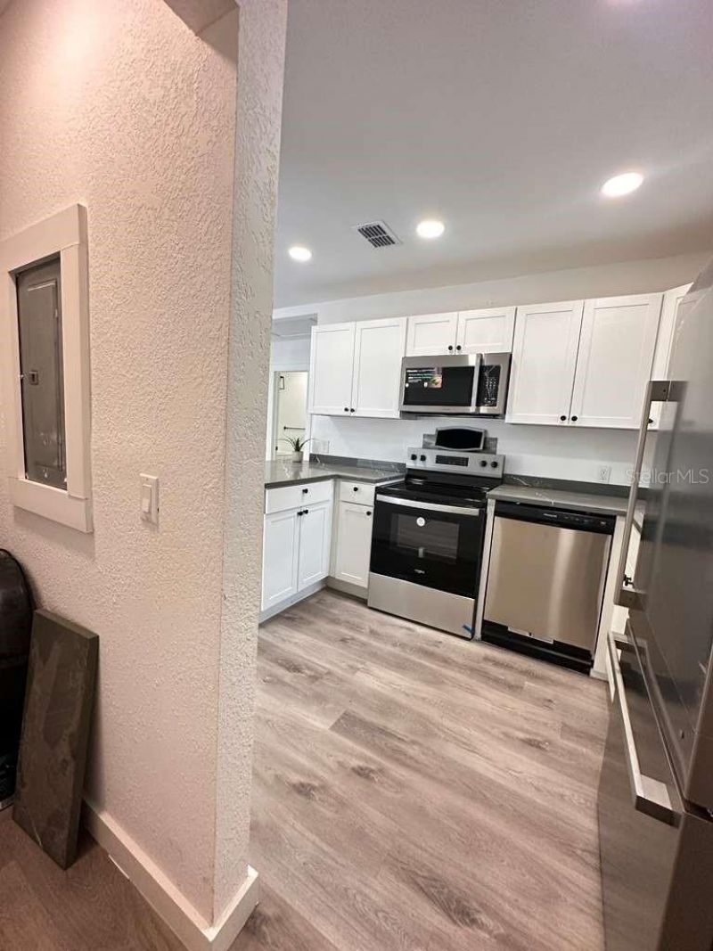 2100 Auburn Street S, Saint Petersburg, FL 33712 Photo