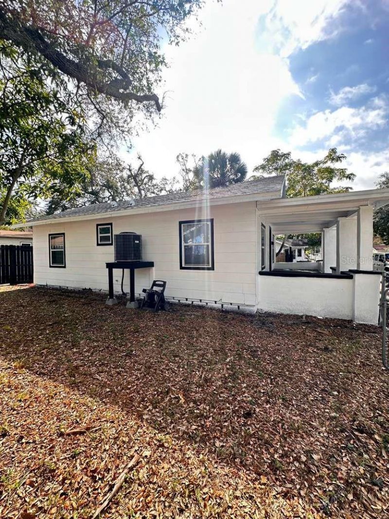 2100 Auburn Street S, Saint Petersburg, FL 33712 Photo