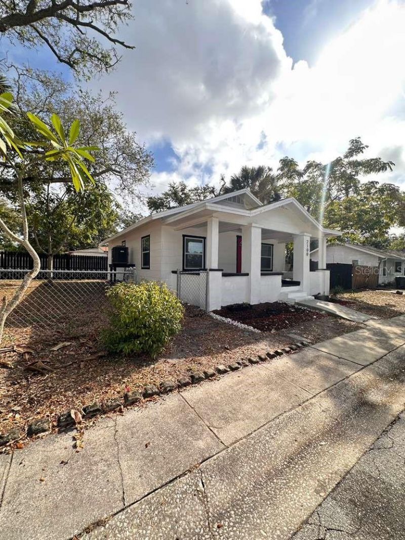 2100 Auburn Street S, Saint Petersburg, FL 33712 Photo