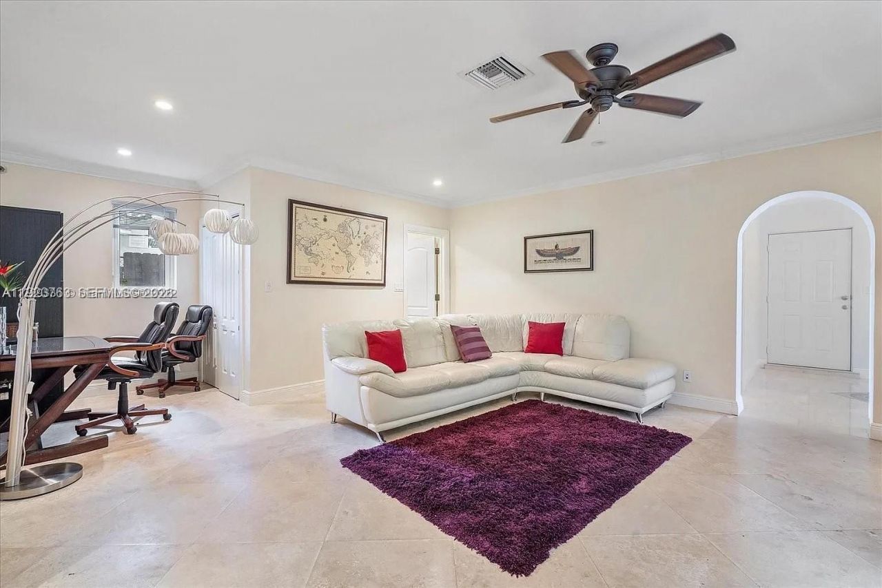 800 SW 12th, Fort Lauderdale, FL 33312 Photo