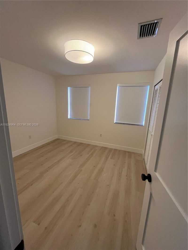 16358 SW 82nd Ter, Miami, FL 33193 Photo