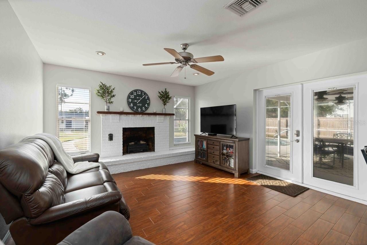 5504 18th Avenue E, Bradenton, FL 34208 Photo