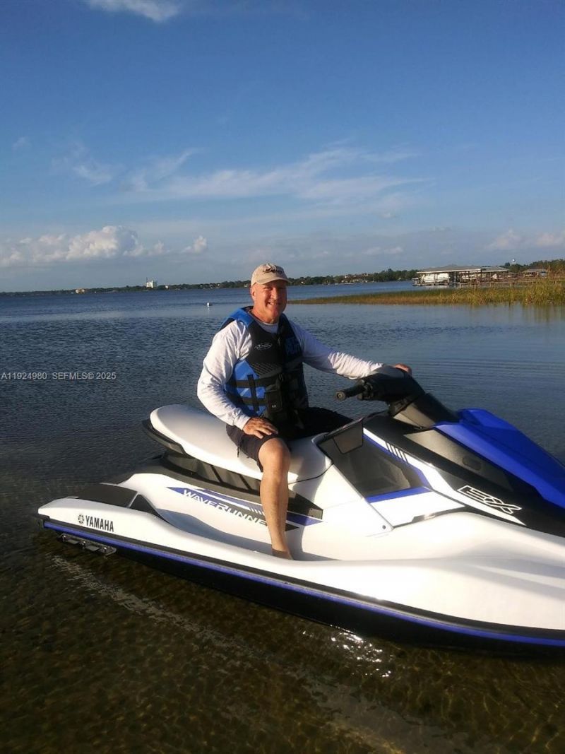 1001 Lakeview Drive, Sebring, FL 33870 Photo