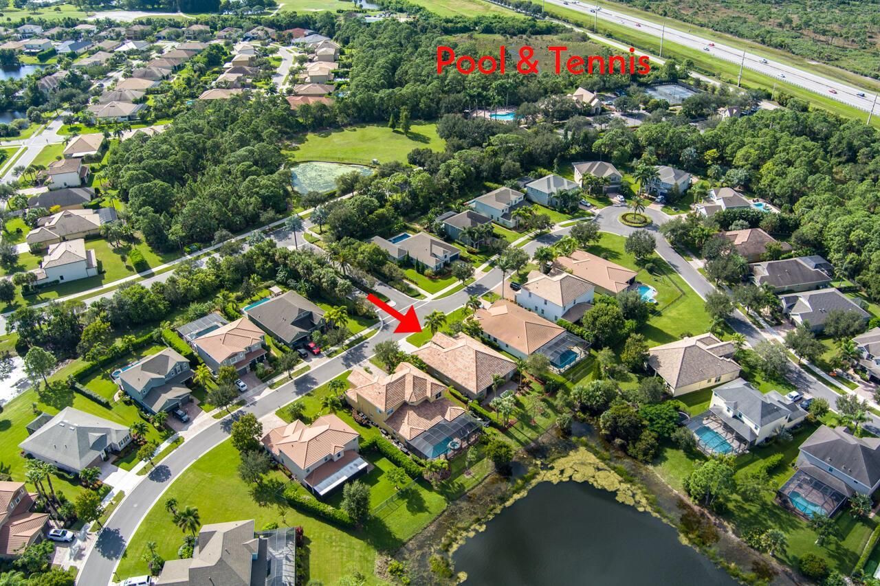 912 SW Sun Circle, Palm City, FL 34990 Photo