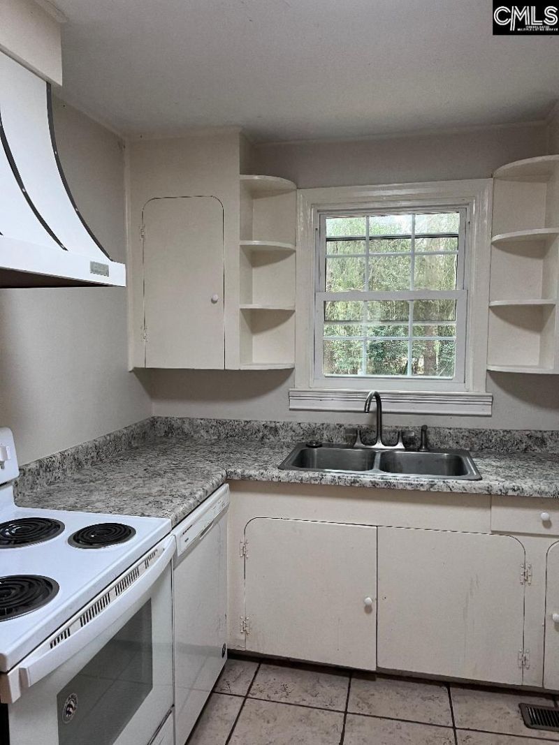 612 S Beltline Photo 8