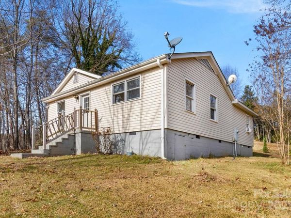 34 Scot Turn None, Mill Spring, NC 28756