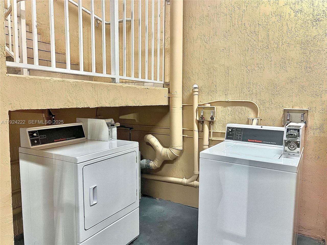 1253 SW 2nd St, Unit 209, Miami, FL 33135 Photo