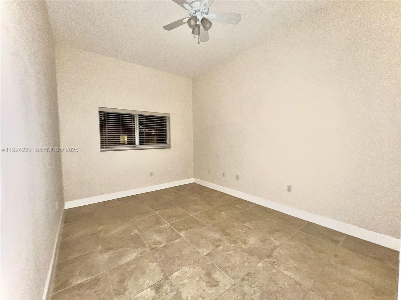 1253 SW 2nd St, Unit 209, Miami, FL 33135 Photo