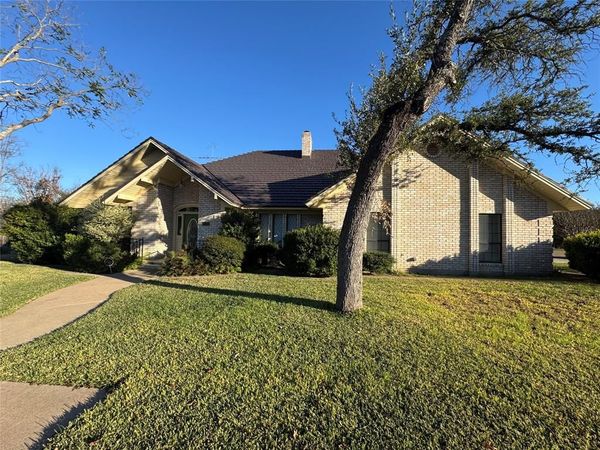 2510 OAK RIDGE , Clifton, TX 76634