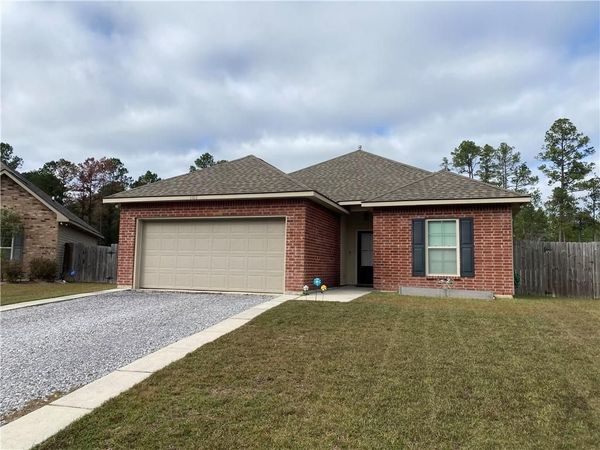 1100 E CREEK Court, Covington, LA 70435
