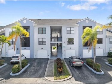 13571 Eagle Ridge DR, Unit 1325, FORT MYERS, FL 33912