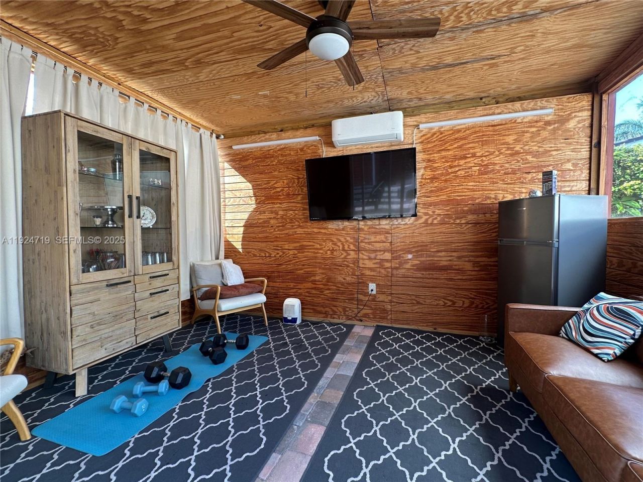 3718 NW 12th St, Miami, FL 33126 Photo