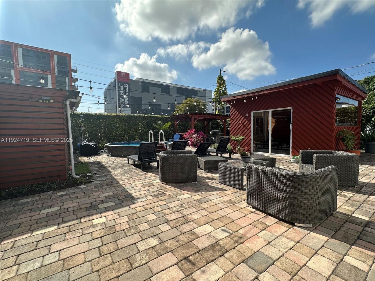 3718 NW 12th St, Miami, FL 33126 Photo