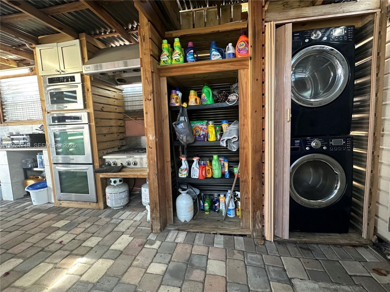 3718 NW 12th St, Miami, FL 33126 Photo