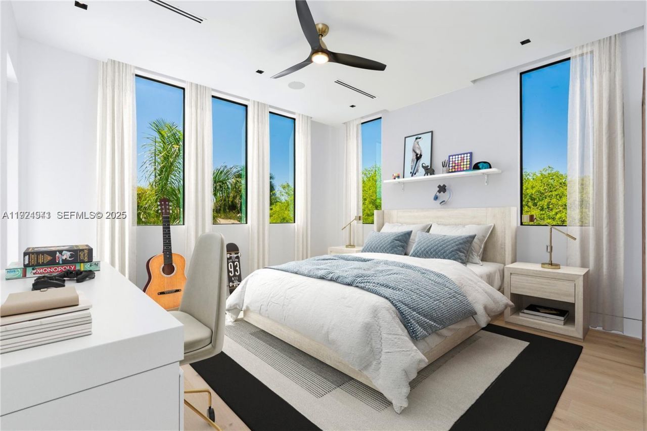 5903 SW 54th Ct, Davie, FL 33314 Photo