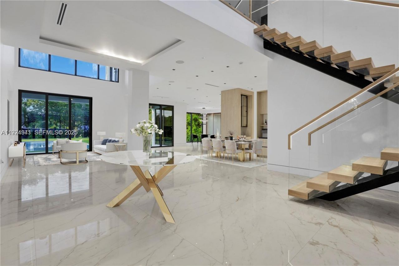 5903 SW 54th Ct, Davie, FL 33314 Photo