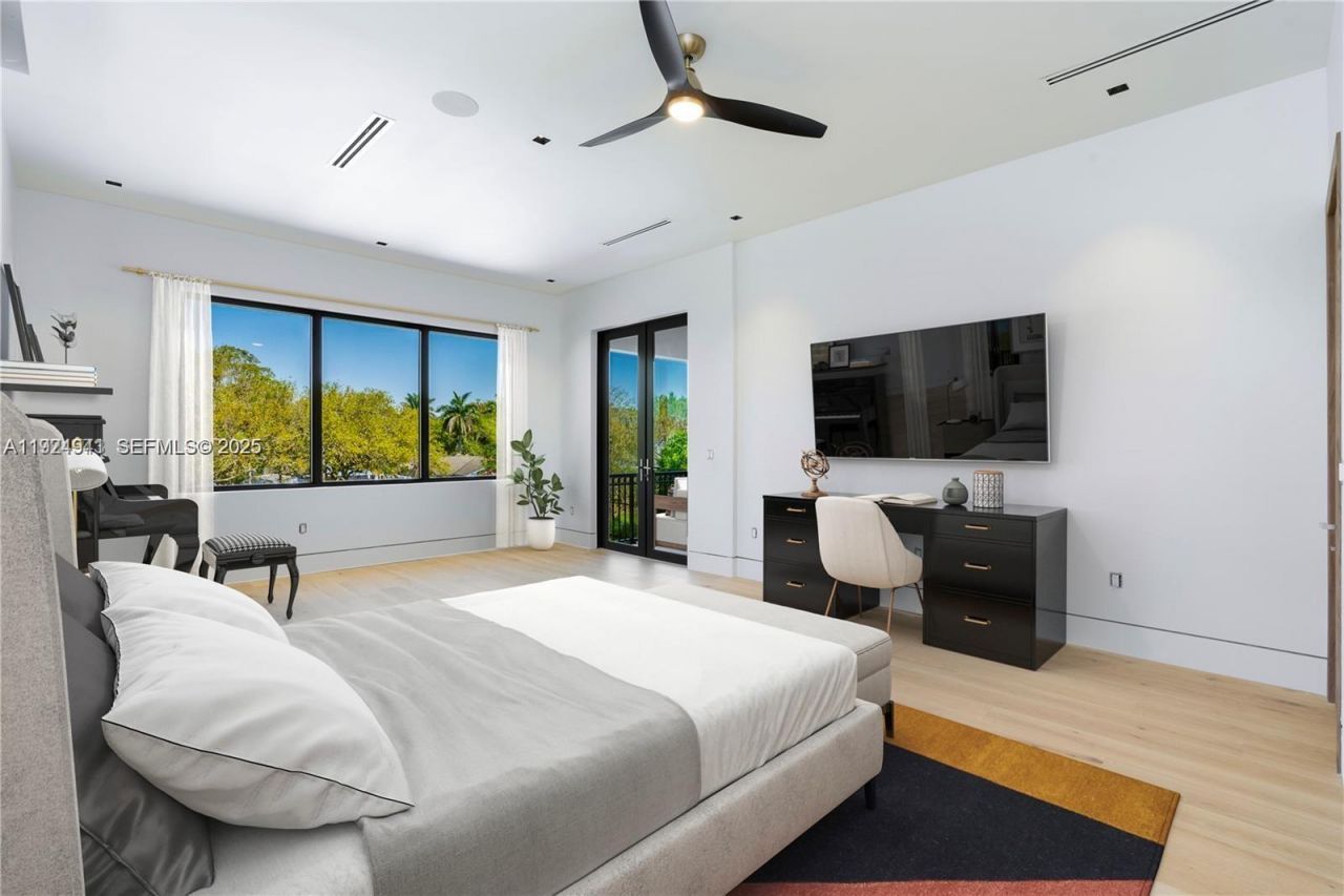 5903 SW 54th Ct, Davie, FL 33314 Photo