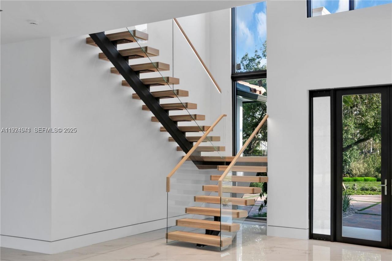 5903 SW 54th Ct, Davie, FL 33314 Photo