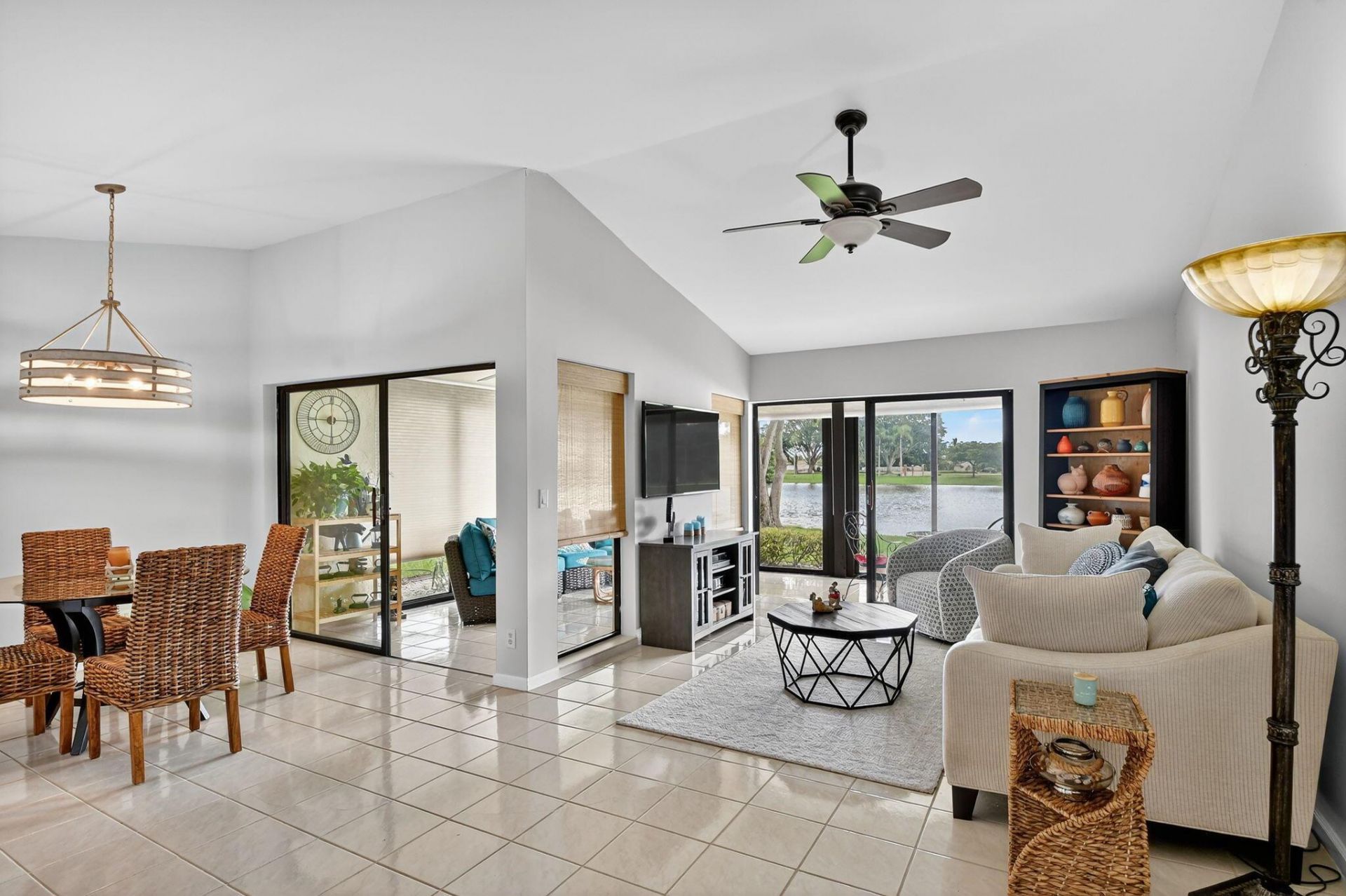 5710 Parkwalk Circle E, Boynton Beach, FL 33472 Photo