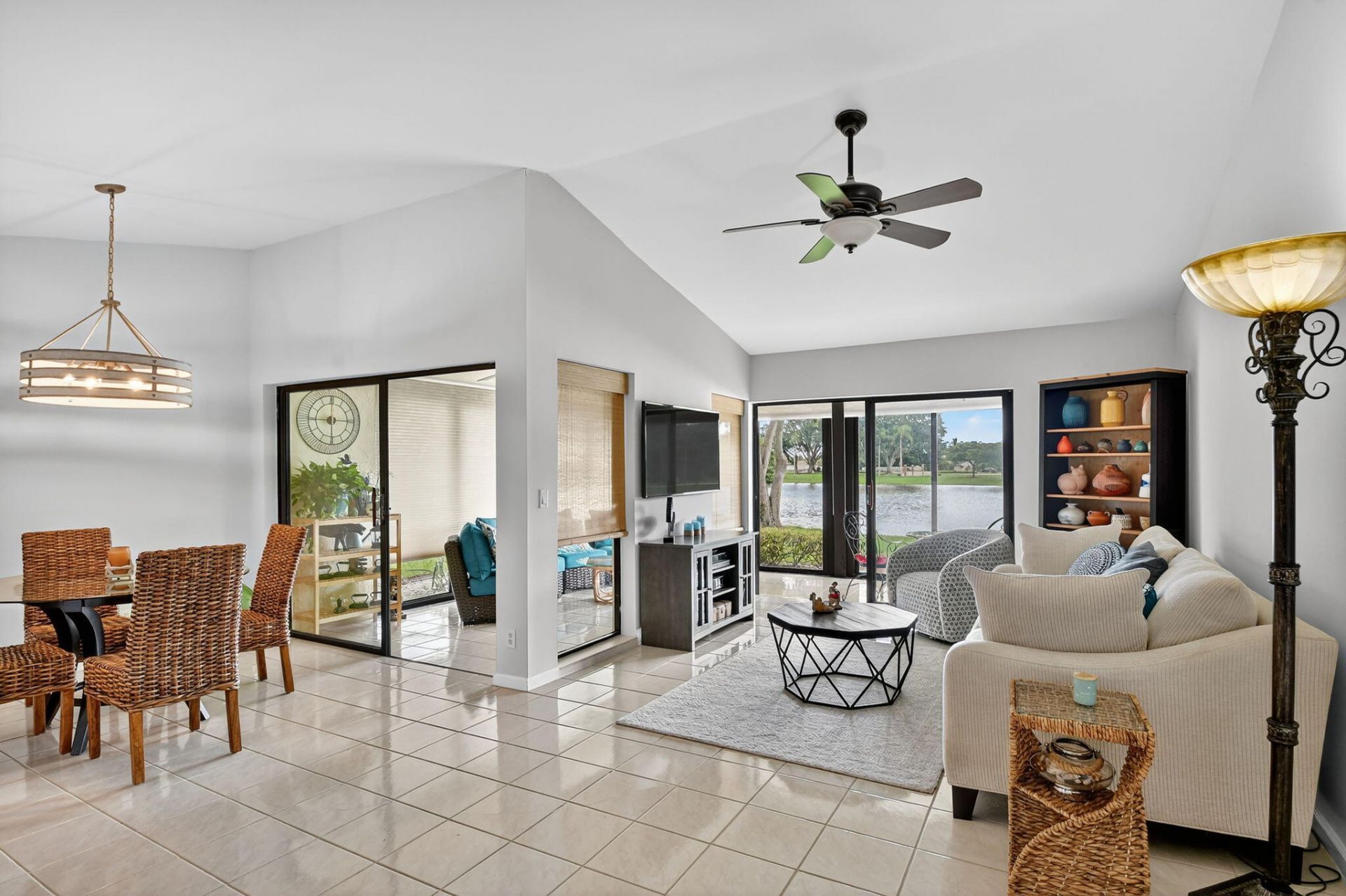 5710 Parkwalk Circle E, Boynton Beach, FL 33472 Photo
