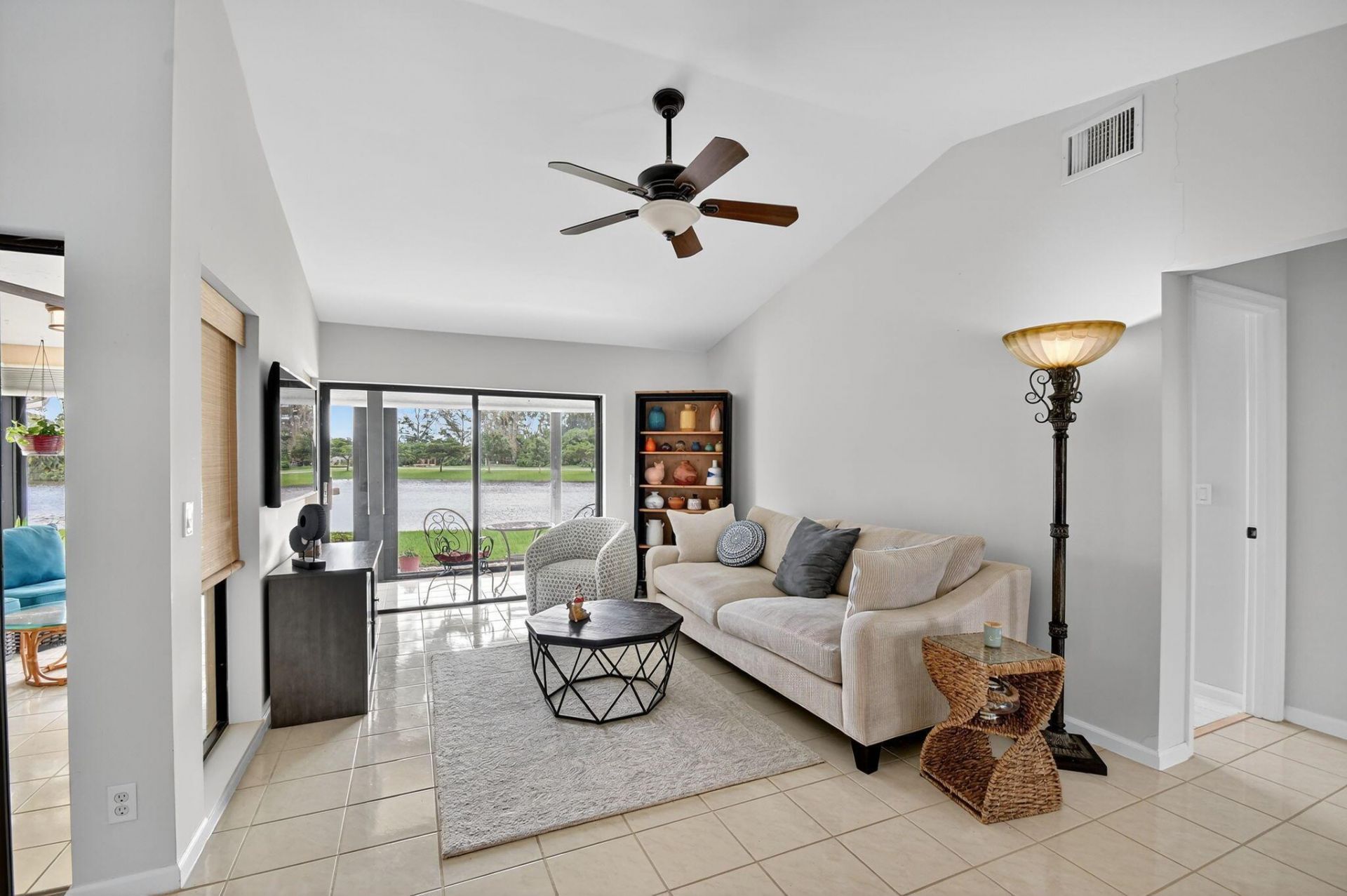 5710 Parkwalk Circle E, Boynton Beach, FL 33472 Photo