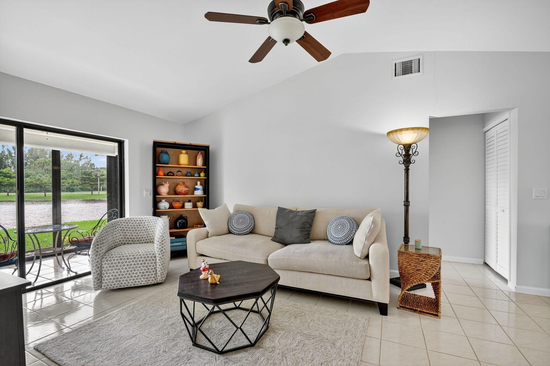 5710 Parkwalk Circle E, Boynton Beach, FL 33472 Photo